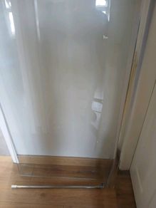 Shower panel 900