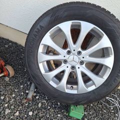 4 Yokohama winter tyres 225/55/17