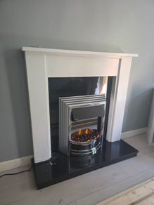 Electric fireplace