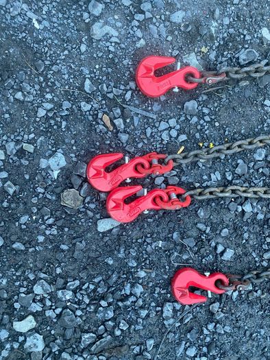 Pair Of Heavy Duty Tie Down Bangers Chains