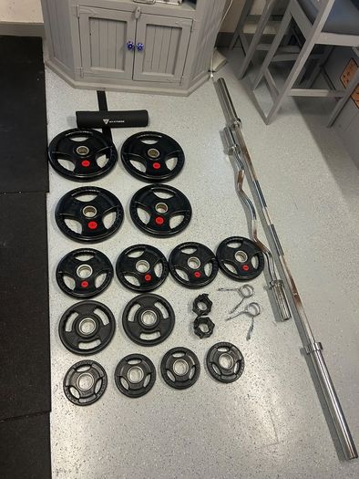 Half Rack with Bars and plates