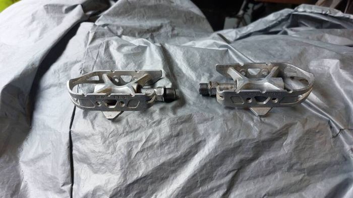 sks pedals