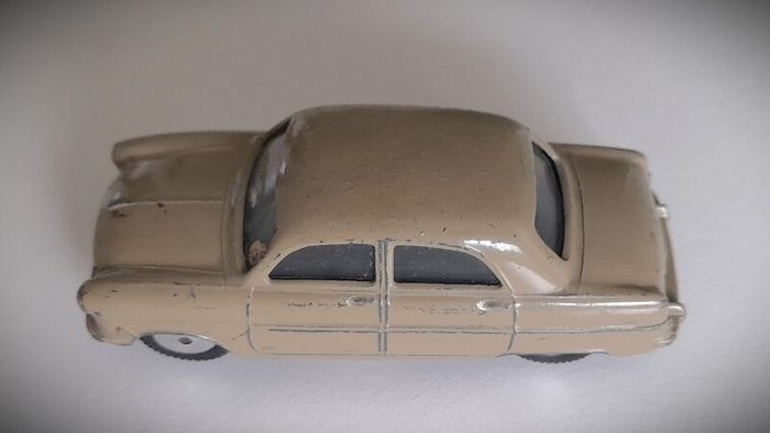 Diecast Vintage Corgi Toys Ford Consul Mk1 - Good Original Condition/No Box