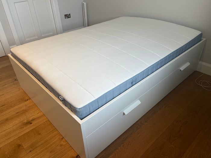 Double Bed