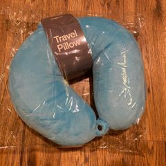 tripp travel pillow