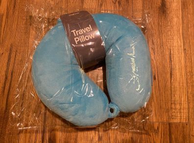 tripp travel pillow