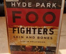 Foo Fighters - Hyde Park Skin And Bones - 2 Disc DVD