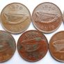 Vintage- Ireland, 2 Pence Bronze Coins Image 3