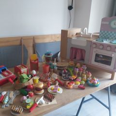 play kitchen le toy van plus accessories