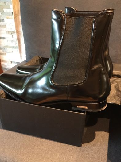 Chelsea boots Dsquared 2 for gents size 45.