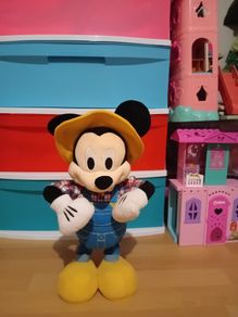 Singing/Dancing E-I-Oh Mickey Mouse