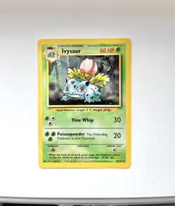 Pokemon Vintage Ivysaur Card