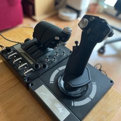 Logitech X56 HOTAS