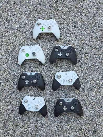 7 x Xbox Elite Controllers (Free Post)