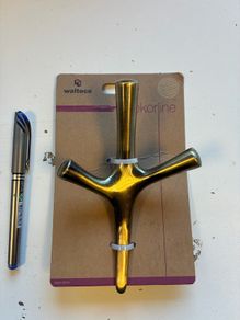 hook Brass