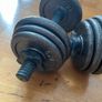 2 x 10kg cast iron dumbbell set Image 2