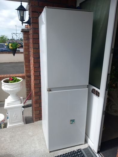Fridge freezer