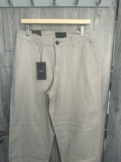 Bnwt Adpt Trousers 34/32