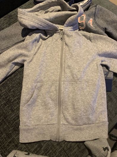 jumpers 4-6yrs H And M