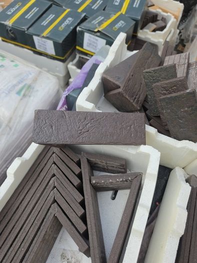 Brick Slip
