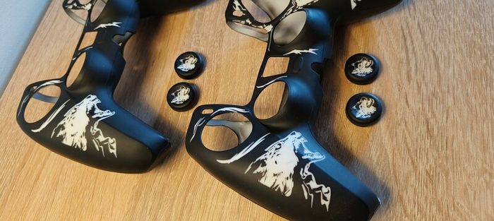 Protective case covers for PlayStation 5