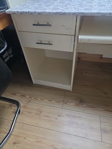 computer table