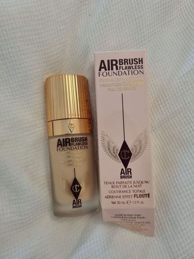 charlotte tilbury airbrush foundation