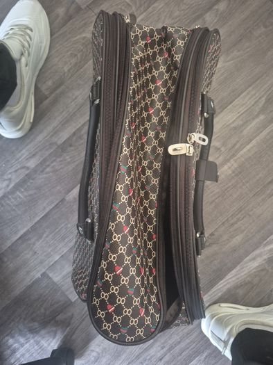 luggage carry bag wheels 10kg