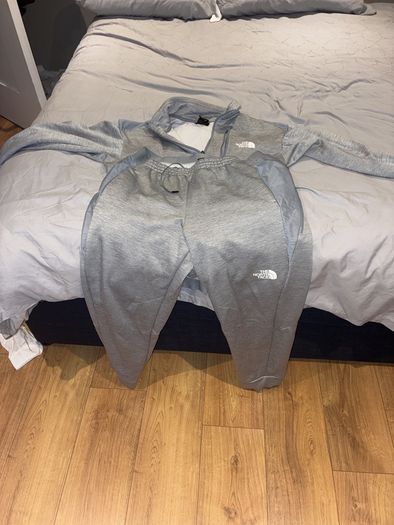 The North Face tracksuit grey M