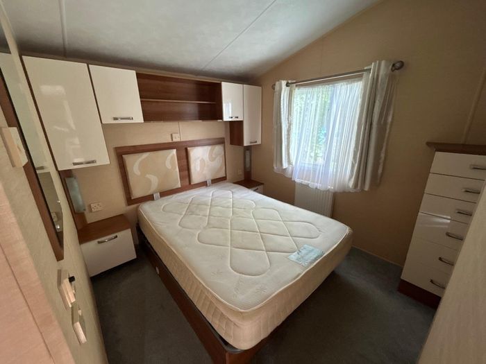 Willerby Salisbury 2011