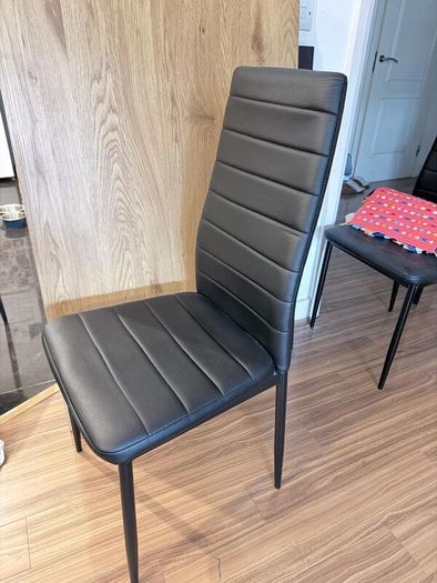 Dinning table and chairs