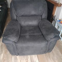 Reclining armchairs
