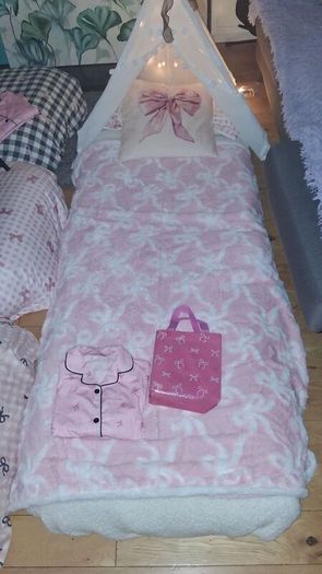 Teepee Sleepover party equipment
