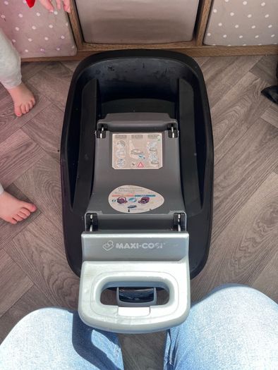 maxi cosi car seat and isofix