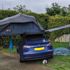 TentBox Lite XL Roof Top Tent + awning
