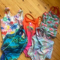 Girl swimming togs