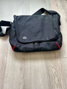 Shoulder bag