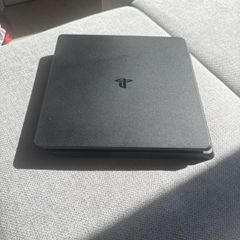 PS4 SILM With One Click Controller Brand New Condition .( Barely Uses ).  1x Console  1x Controller  1x Power Cable