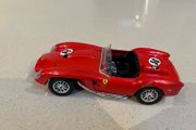 Ferrari 250 Testsrossa 1/24 Burago