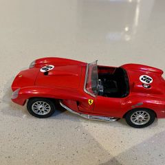 Ferrari 250 Testsrossa 1/24 Burago