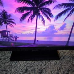 Walker 24-inch LED TV (Model: 24WPS19P