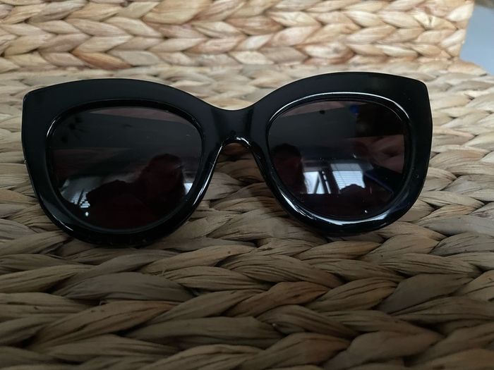 sunglasses cat eye women's ace&tate brand new