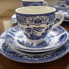 vintage 18 piece blue willow