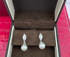9ct white gold earrings
