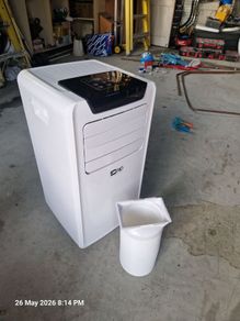 Sip air conditioner. Top spec air conditioner. Purchased in 2022 when my wife was pregnant at the time. Its been used only 4 or 5 times. Excellent piece of kit in brand new condition