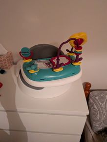 Mamas & Papas Baby Snug Floor Seat with Activity Tray
