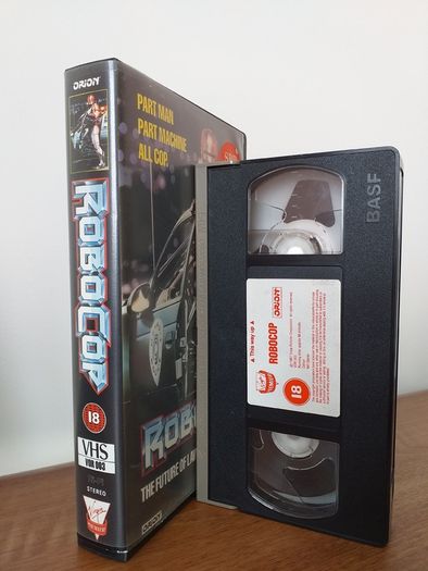 ROBOCOP VHS Pal Video Cassette Tape 1987 Virgin/Orion Release Take A Look At What This VHS Tape Would Cost You Back In 1987 ( Last Price Lower)