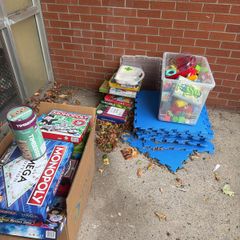 Games, mats, toys