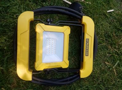 very strong work light