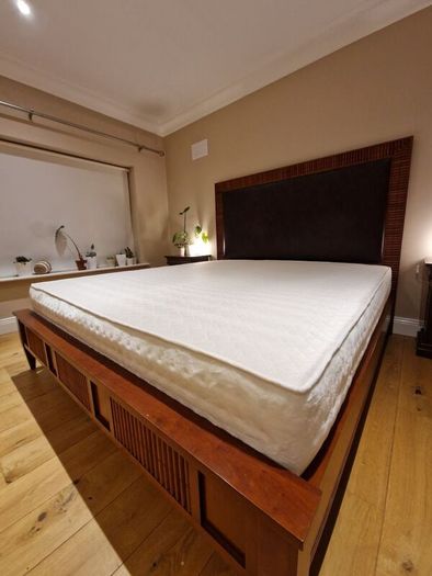 Solid wood Super king bed